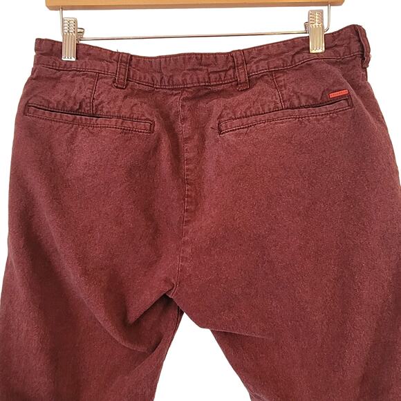 Bullhead Denim- Burgundy Red in color- size 32x32 - Picture 3 of 8